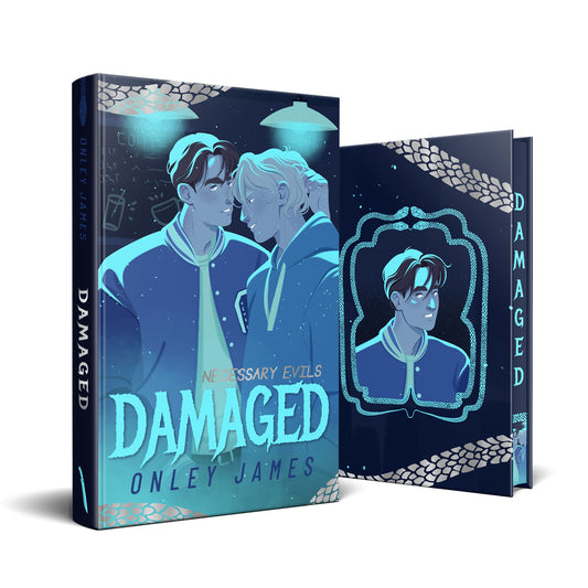 Damaged (Léa Charbonnier Collaboration)