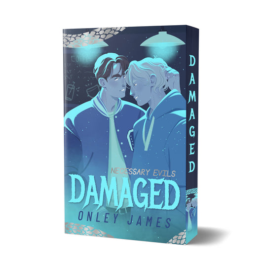 Damaged (Léa Charbonnier Collaboration)